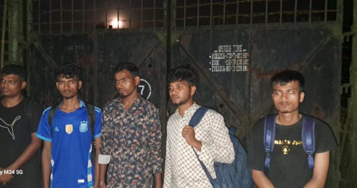 Push back Bangladeshis to save Bharat
